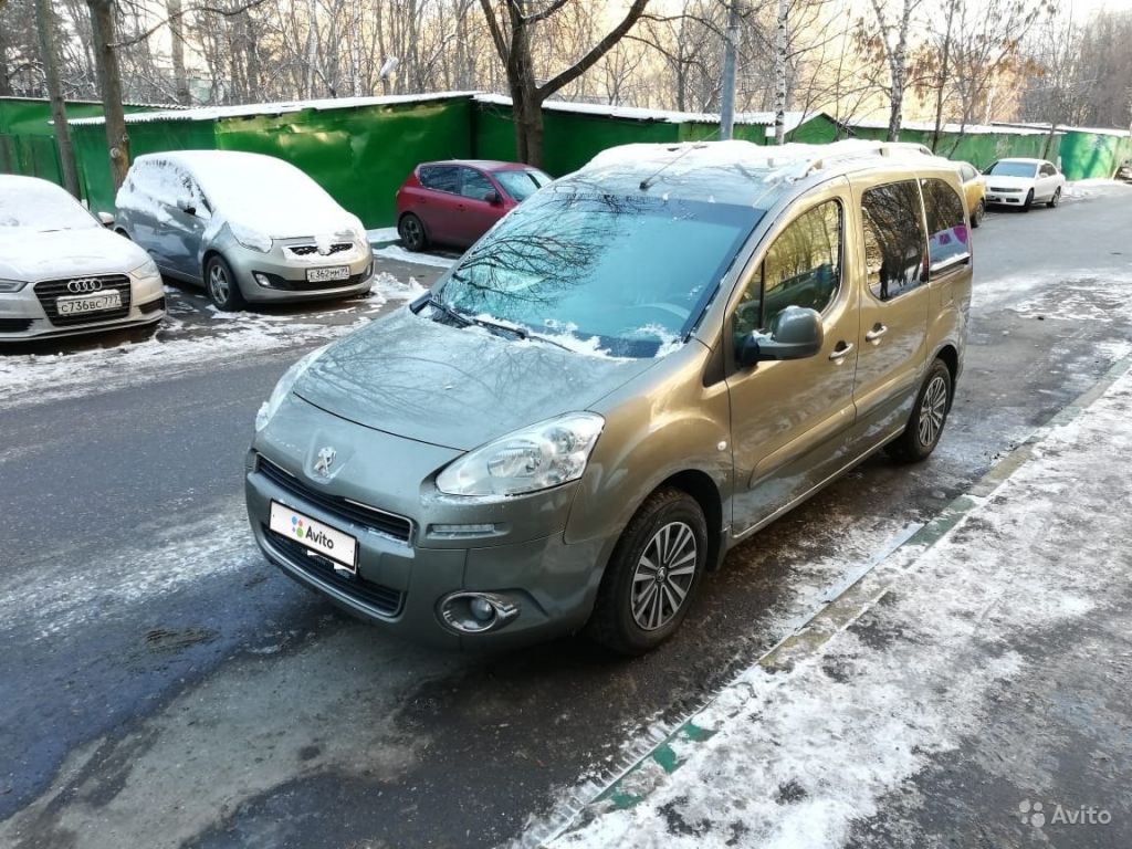 Peugeot Partner 1.6 МТ, 2012, минивэн в Москве. Фото 1